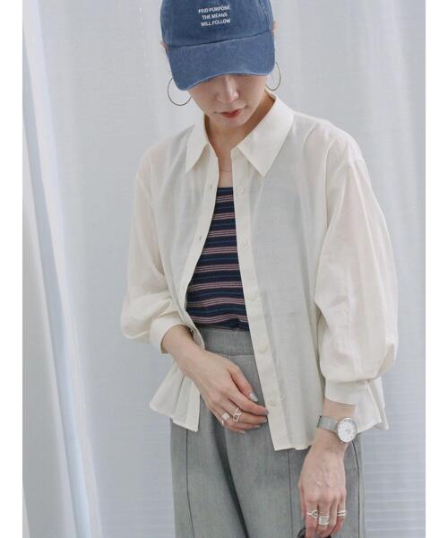 Samansa Mos2 blue（サマンサモスモスブルー）の「ショート丈シャーリングブラウス（シャツ/ブラウス・レディース・オフホワイト/イエロー/サックスブルー・F）」の7枚目の写真