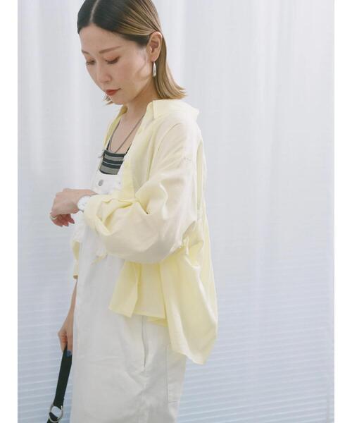 Samansa Mos2 blue（サマンサモスモスブルー）の「ショート丈シャーリングブラウス（シャツ/ブラウス・レディース・オフホワイト/イエロー/サックスブルー・F）」の16枚目の写真