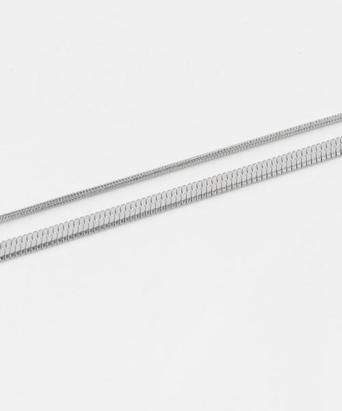 SMELLY（スメリー）の「ステンレススネークチェーンレイヤードネックレス（ネックレス・レディース・シルバー・-）」の5枚目の写真