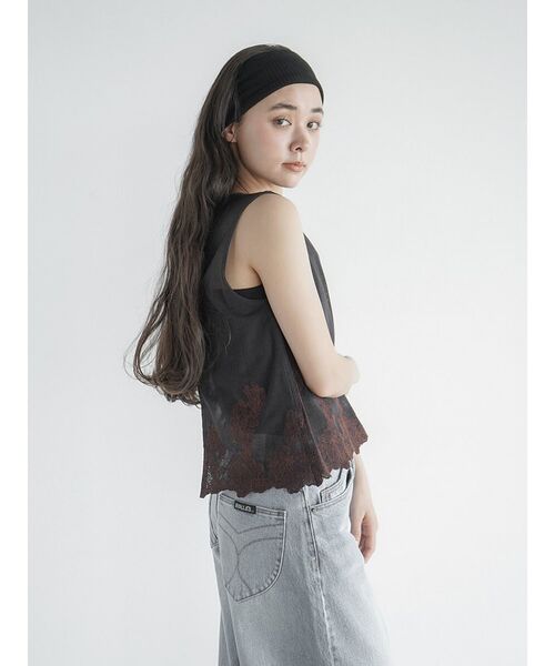 FIKA.(フィーカ)の「Flower embroidery mesh vest(シャツ/ブラウス・レディース・ブラック/オフホワイト・MEDIUM)」の11枚目の写真