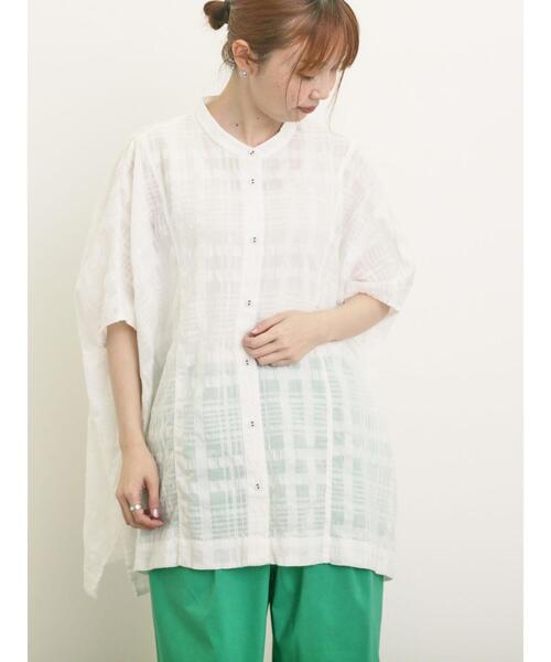 Samansa Mos2（サマンサ モスモス）の「柄アソートドルマンスリーブ切替シャツ（シャツ/ブラウス・レディース・グリーン/オフホワイト/レッド/ブラック・F）」の15枚目の写真