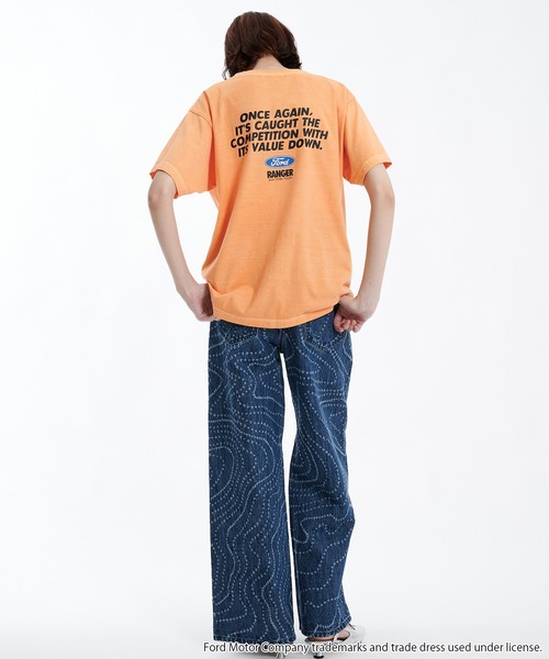 GOOD ROCK SPEED(グッドロックスピード)の「【別注】PUBLIC TOKYO×GOOD ROCK SPEED×LIFE PICTURE COLLECTION/FORD Tシャツ (LIFE PC NINA TEE)(FORD LOGO TEE)(Tシャツ/カットソー・レディース・ベージュ/オレンジ/ホワイト/チャコールグレー・FREE)」の11枚目の写真