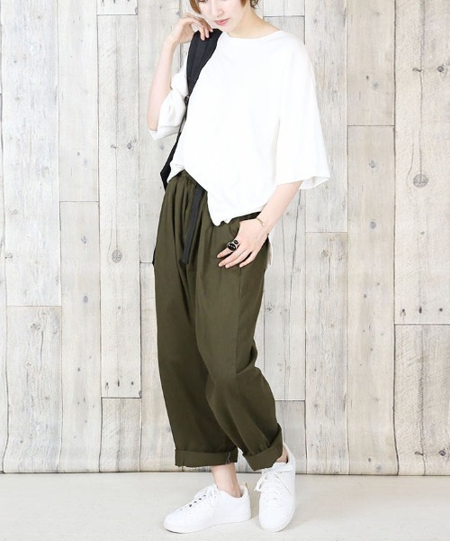 RCD（アールシーディー）の「前バックルバルーンパンツ（チノパンツ・レディース・ベージュ/カーキ/ブラック・M/L/LL/3L/4L）」の16枚目の写真