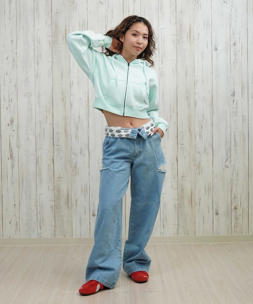 DC（ディーシー）の「DC/ディーシー ショート丈ジップパーカー LZP254307（パーカー・レディース・スミクロ/グレー/ベージュ/ミント・L/M）」の14枚目の写真