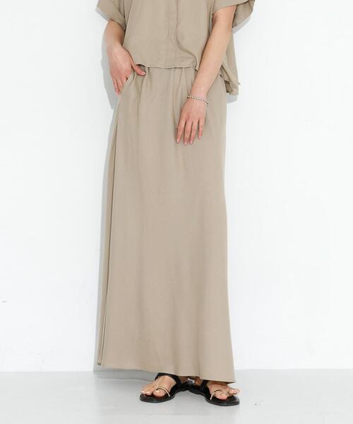 URBAN RESEARCH Sonny Label（アーバンリサーチサニーレーベル）の「リネン混セミマーメイドスカート（スカート・レディース・チャコールグレー/ベージュ・36/38）」の4枚目の写真