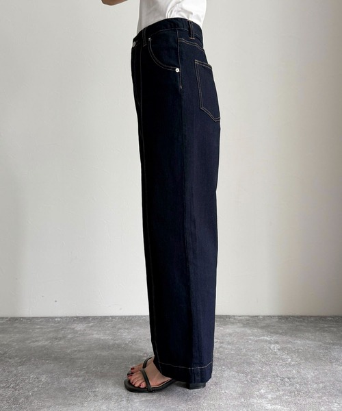 fredy emue（フレディエミュ）の「ワイドレッグデニムパンツ（デニムパンツ・レディース・ネイビー/ブラック・マルチサイズ）」の12枚目の写真
