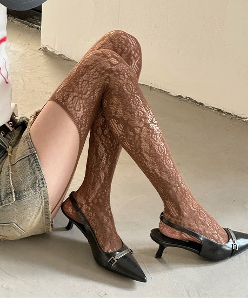 c.u.l（シーユーエル）の「花柄 レース ガーター風 網タイツ ストッキング cula1208（タイツ/ストッキング・レディース・パープル/ブラック/ホワイト/レッド/ブラウン・FREE）」の21枚目の写真