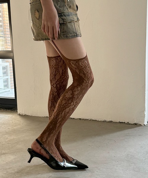 c.u.l（シーユーエル）の「花柄 レース ガーター風 網タイツ ストッキング cula1208（タイツ/ストッキング・レディース・パープル/ブラック/ホワイト/レッド/ブラウン・FREE）」の22枚目の写真