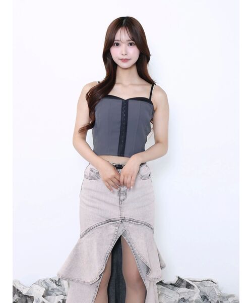 EATME（イートミー）の「フロントホックキャミTOP（キャミソール・レディース・ブラック/グレー/オフホワイト・FREE）」の5枚目の写真