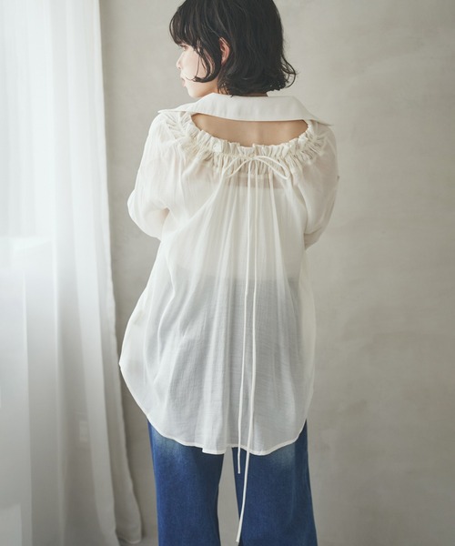 LAULEN(ローレン)の「back smock ribbon shirt /バックスモックギャザーリボンシャツ(シャツ/ブラウス・レディース・グリーン/ブラック/アイボリー・FREE)」の13枚目の写真