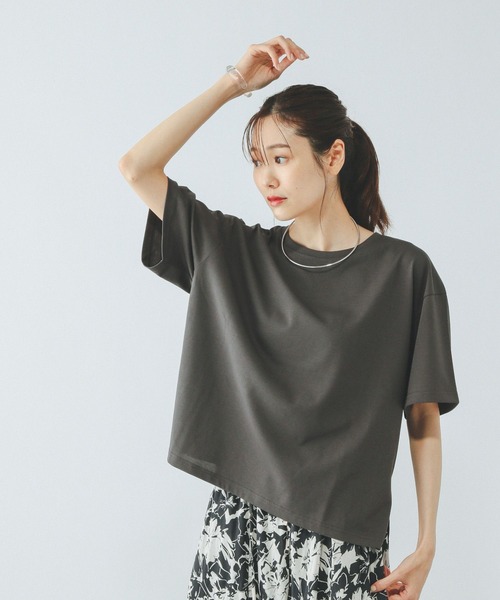 GLOBAL WORK(グローバルワーク)の「汗染み軽減ワイドT/499676(Tシャツ/カットソー・レディース・グレイッシュベージュ/ダークグレー/ホワイト/ピンク・MEDIUM/LARGE)」の11枚目の写真