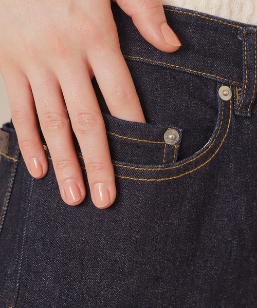 MACKINTOSH LONDON（マッキントッシュ ロンドン）の「【Precious12月号】ストレートデニムパンツ（デニムパンツ・レディース・ダークブラウン/チャコールグレー/ネイビー・40/36/38）」の8枚目の写真