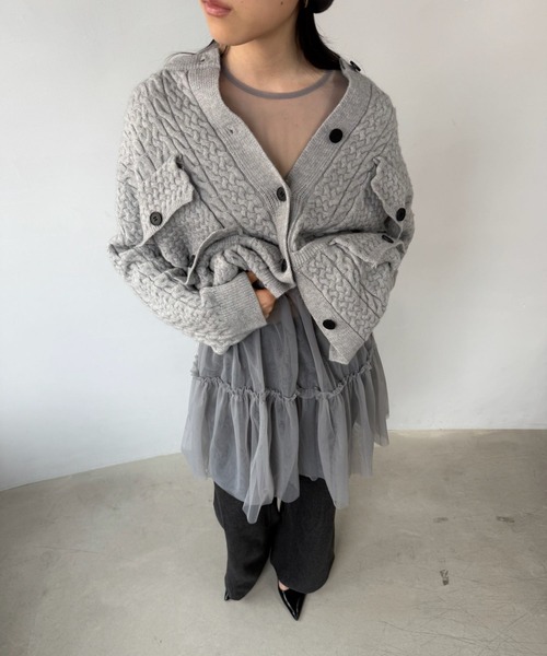 SANSeLF(サンセルフ)の「【SANSeLF】 ニットポケットカーディガン ケーブル編み フロントボタン saw25a014(カーディガン/ボレロ・レディース・グレー・FREE)」の8枚目の写真
