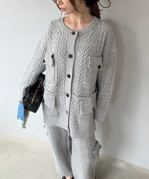 SANSeLF(サンセルフ)の「【SANSeLF】 ニットポケットカーディガン ケーブル編み フロントボタン saw25a014(カーディガン/ボレロ・レディース・グレー・FREE)」の15枚目の写真