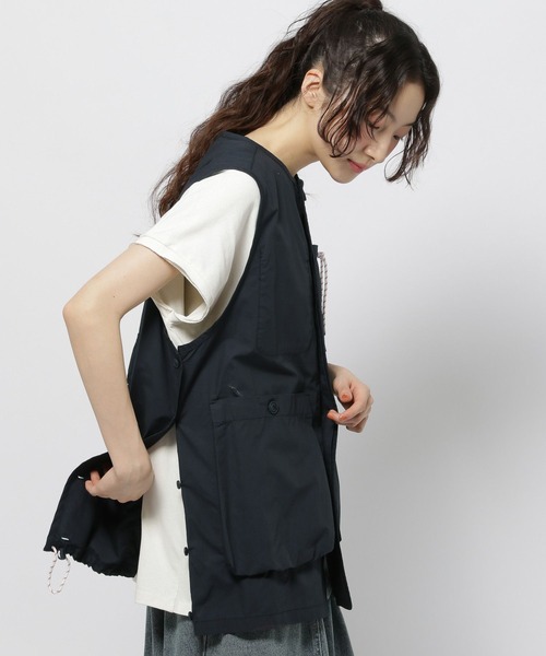 【新品】☆ニコアンド☆ ボーイズシルエットポケベスト＊カーキ色(ᵔᴥᵔ) 新品】☆ニコアンド☆ ボーイズシルエットポケベスト＊カーキ色