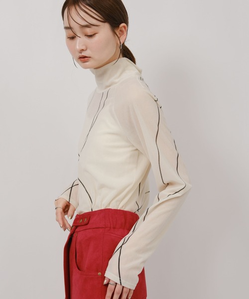 palm RICHE(ポームリシュ)の「タトゥーライクフロッキープリントハイネックトップス(Tシャツ/カットソー・レディース・ブラック/オフホワイト/ライトイエロー・M)」の19枚目の写真