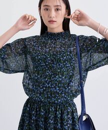 26 INDIVI インディヴィ 花柄 総柄 ブラウス シャツ トップス 秋映え柄/セットアップ可能】フラワーシフォンブラウス（シャツ