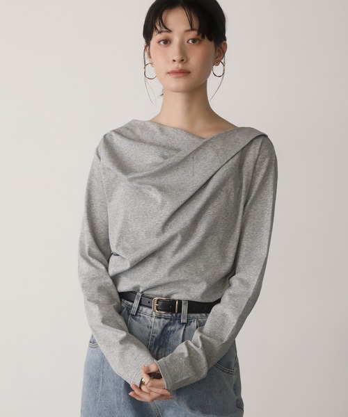 shetila(シェティラ)の「【2WAY】鎖骨がキレイに見える、オフショルアシンメトリーカットソー(Tシャツ/カットソー・レディース・ブラック/チャコール/ブラウン/ブラック系その他/杢グレー/オフホワイト/イエロー/ホワイト系その他・FREE)」の5枚目の写真