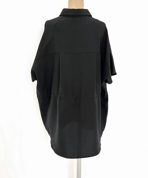 Q（キュー）の「ポプリンフレンチドロストシャツ（シャツ/ブラウス・レディース・ブラウン/ブラック・MEDIUM）」の15枚目の写真