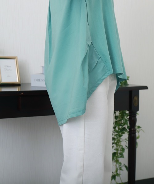 libelle more（リベル モア）の「〈接触冷感〉バイオシルケット切替プルオーバー（Tシャツ/カットソー・レディース・グリーン/ブラック/オフホワイト/ブルー・L/M）」の7枚目の写真