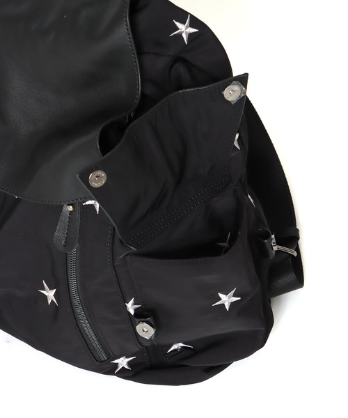 Three Four Time(スリーフォータイム)の「ラム×ナイロン星刺繍BIGリュック(バックパック/リュック・レディース・ブラック・FREE)」の22枚目の写真