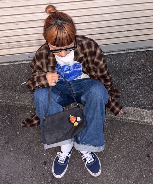 CIAOPANIC TYPY（チャオパニックティピー）の「【WEB限定】【４サイズ展開】ルーズシルエットレギュラーカラーアソートシャツ（シャツ/ブラウス・レディース・ブルー/ベージュ/サックスブルー/ブラック/モカ・X-LARGE/LARGE/MEDIUM/SMALL）」の18枚目の写真