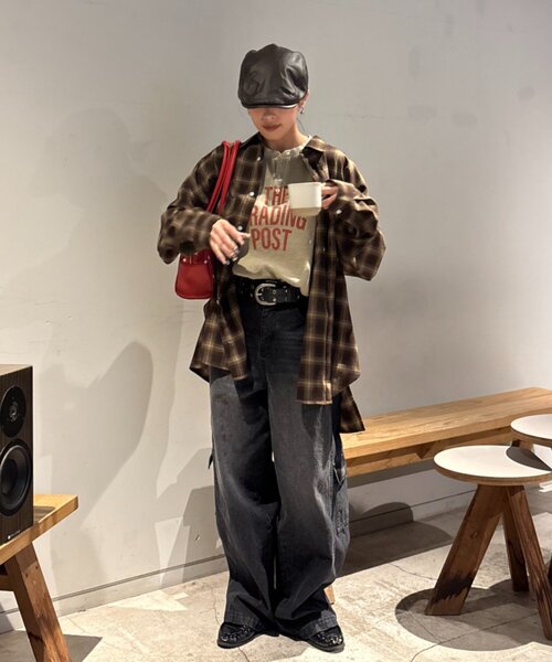 CIAOPANIC TYPY（チャオパニックティピー）の「【WEB限定】【４サイズ展開】ルーズシルエットレギュラーカラーアソートシャツ（シャツ/ブラウス・レディース・ブルー/ベージュ/サックスブルー/ブラック/モカ・X-LARGE/LARGE/MEDIUM/SMALL）」の22枚目の写真