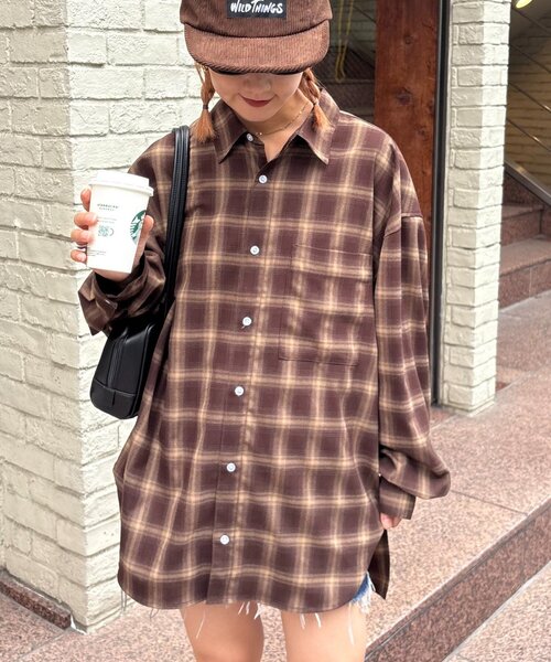 CIAOPANIC TYPY（チャオパニックティピー）の「【WEB限定】【４サイズ展開】ルーズシルエットレギュラーカラーアソートシャツ（シャツ/ブラウス・レディース・ブルー/ベージュ/サックスブルー/ブラック/モカ・X-LARGE/LARGE/MEDIUM/SMALL）」の19枚目の写真