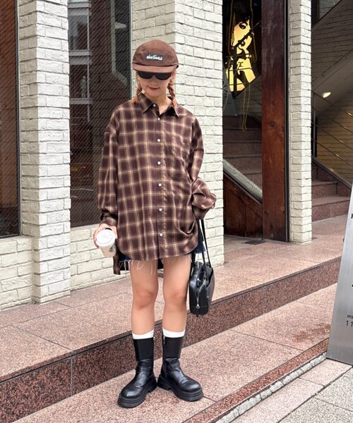 CIAOPANIC TYPY（チャオパニックティピー）の「【WEB限定】【４サイズ展開】ルーズシルエットレギュラーカラーアソートシャツ（シャツ/ブラウス・レディース・ブルー/ベージュ/サックスブルー/ブラック/モカ・X-LARGE/LARGE/MEDIUM/SMALL）」の20枚目の写真