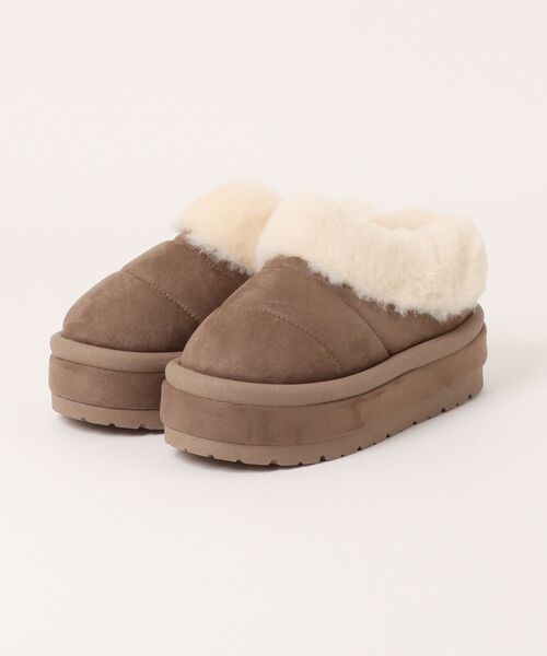 Shoes in Closet(シューズインクローゼット)の「厚底 ボリューム ラインソール ファー スリッポン ムートンブーツ 6494(スリッポン・レディース・ブラウン系その他/ベージュ/ブラック/キャメル・LL/L/M/S)」の16枚目の写真