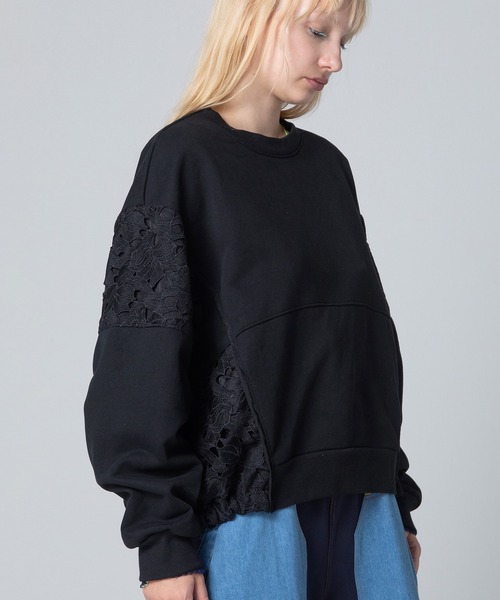 AULA AILA（アウラアイラ）の「レースレイヤードプルオーバー（スウェット・レディース・オフホワイト/ブラック/ミント・0）」の3枚目の写真