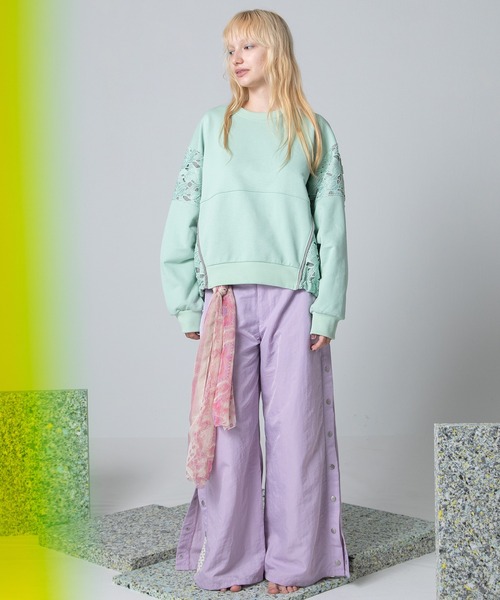 AULA AILA（アウラアイラ）の「レースレイヤードプルオーバー（スウェット・レディース・オフホワイト/ブラック/ミント・0）」の10枚目の写真