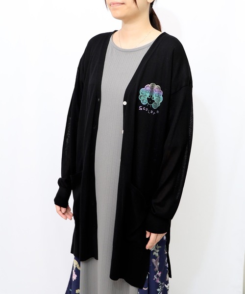 ScoLar（スカラー）の「152740：オーロラ箔ロゴプリント 接触冷感