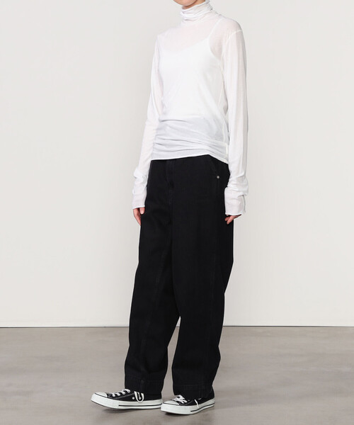 UNFIL（アンフィル）の「UNFIL | コットンシアージャージー ハイネック長袖Tシャツ WOMEN（Tシャツ/カットソー・レディース・オフホワイト/ダークブラウン/ピンク・1）」の11枚目の写真