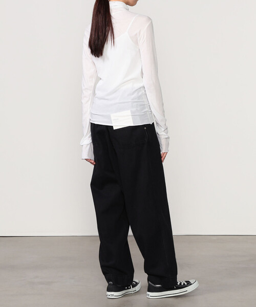 UNFIL（アンフィル）の「UNFIL | コットンシアージャージー ハイネック長袖Tシャツ WOMEN（Tシャツ/カットソー・レディース・オフホワイト/ダークブラウン/ピンク・1）」の13枚目の写真