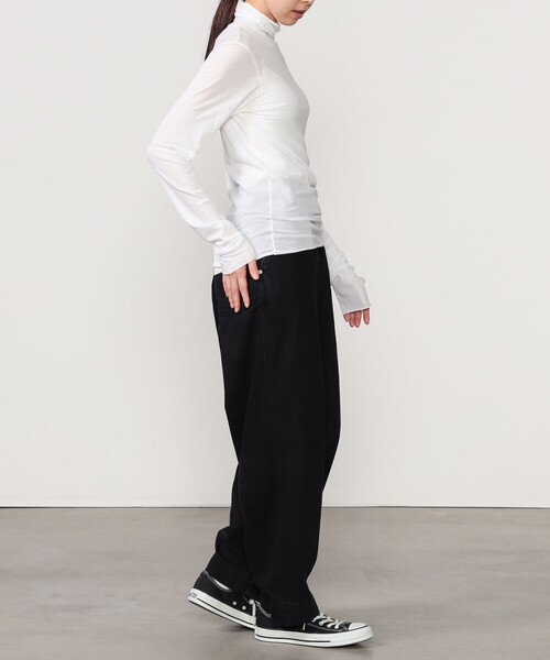 UNFIL（アンフィル）の「UNFIL | コットンシアージャージー ハイネック長袖Tシャツ WOMEN（Tシャツ/カットソー・レディース・オフホワイト/ダークブラウン/ピンク・1）」の14枚目の写真