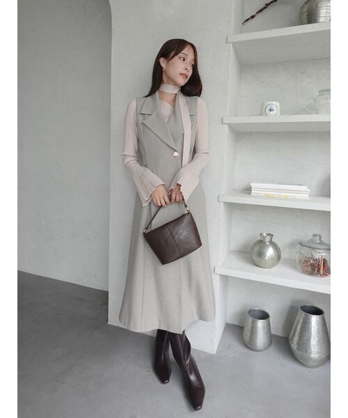 LAGUNAMOON(ラグナムーン)の「ボウタイアシンメトリーネックニットプルオーバー(ニット/セーター・レディース・ブラック/グレー/ブルー/ベージュ/ブラウン・FREE)」の21枚目の写真