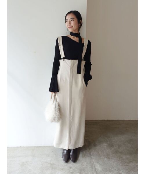 ボウタイアシンメトリーネックニットプルオーバー（ニット/セーター