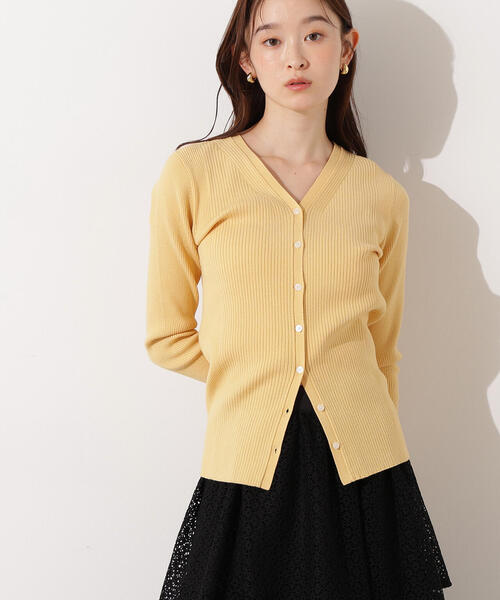 N.（N. Natural Beauty Basic）（エヌエヌナチュラルビューティーベーシック）の「Vネックリブカーディガン（カーディガン/ボレロ・レディース・グリーン/イエロー/ネイビー・MEDIUM）」の10枚目の写真