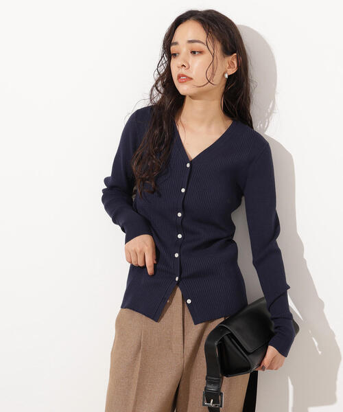 N.（N. Natural Beauty Basic）（エヌエヌナチュラルビューティーベーシック）の「Vネックリブカーディガン（カーディガン/ボレロ・レディース・グリーン/イエロー/ネイビー・MEDIUM）」の17枚目の写真