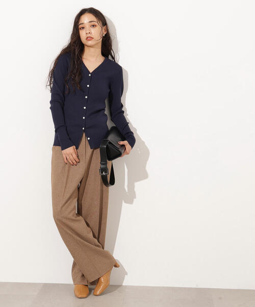 N.（N. Natural Beauty Basic）（エヌエヌナチュラルビューティーベーシック）の「Vネックリブカーディガン（カーディガン/ボレロ・レディース・グリーン/イエロー/ネイビー・MEDIUM）」の22枚目の写真