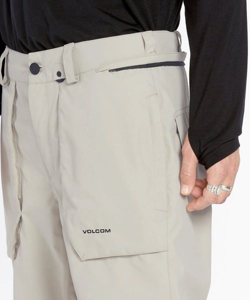 VOLCOM(ボルコム)の「【VOLCOM/ボルコム】 Mens Roan Pants /アイコンワンポイントスキースノーボードパンツ(その他パンツ・メンズ・レッド/ブラック/ベージュ系その他・LARGE/MEDIUM/SMALL/X-LARGE)」の11枚目の写真