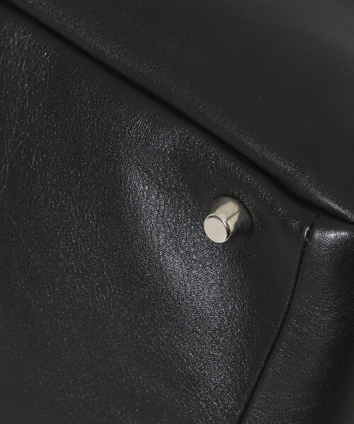 Firsthand（ファーストハンド）の「Firsthand/ファーストハンド Big Leather Boston bag / レザーボストンバッグ / 牛革 / 撥水レザー / A4収納可能（ボストンバッグ・メンズ・ブラック・ONE SIZE）」の18枚目の写真