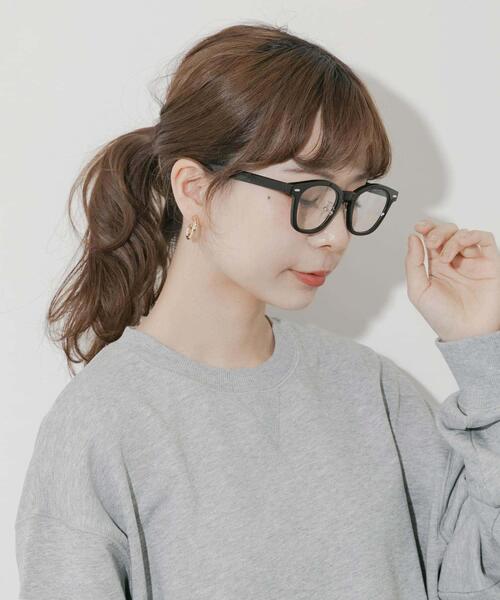 SMELLY（スメリー）の「ウェリントンダテメガネ（メガネ・レディース・ブラウン系その他/ブラック・-）」の3枚目の写真
