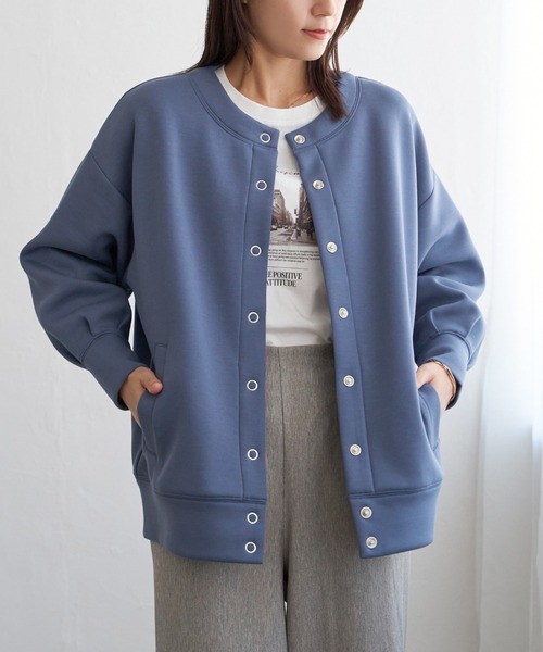 ikka(イッカ)の「【洗濯機で洗える】GOKU楽ダンボールカーディガン(カーディガン/ボレロ・レディース・ブラック/ベージュ/ブルー/モカ・M/L/S)」の4枚目の写真