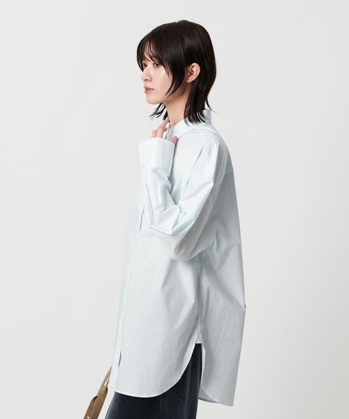 BEAUTY&YOUTH UNITED ARROWS(ビューティーアンドユースユナイテッドアローズ)の「コットンブロード レギュラーカラーシャツ(シャツ/ブラウス・レディース・ホワイト/ライトブルー・FREE)」の4枚目の写真