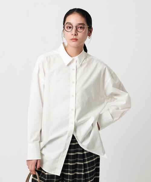 BEAUTY&YOUTH UNITED ARROWS(ビューティーアンドユースユナイテッドアローズ)の「コットンブロード レギュラーカラーシャツ(シャツ/ブラウス・レディース・ホワイト/ライトブルー・FREE)」の6枚目の写真