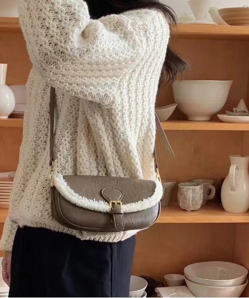 まゆみ様 /pomppiaポンピアベージュ/ファスナー付ショルダー トースト