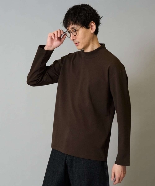 a.v.v（アーヴェヴェ）の「ポンチモックネックカットソー【イージーケア/毛玉になりにくい/速乾/洗濯機で洗える】（Tシャツ/カットソー・メンズ・ホワイト/ブラウン/ブラック/グレー・44/46/48/50/52）」の4枚目の写真