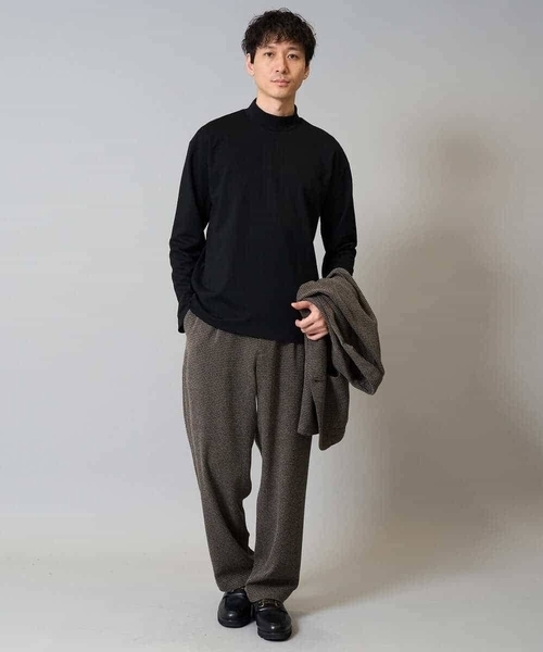 a.v.v（アーヴェヴェ）の「ポンチモックネックカットソー【イージーケア/毛玉になりにくい/速乾/洗濯機で洗える】（Tシャツ/カットソー・メンズ・ホワイト/ブラウン/ブラック/グレー・44/46/48/50/52）」の13枚目の写真